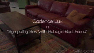 Cadence Lux fiatalabb kárót akar